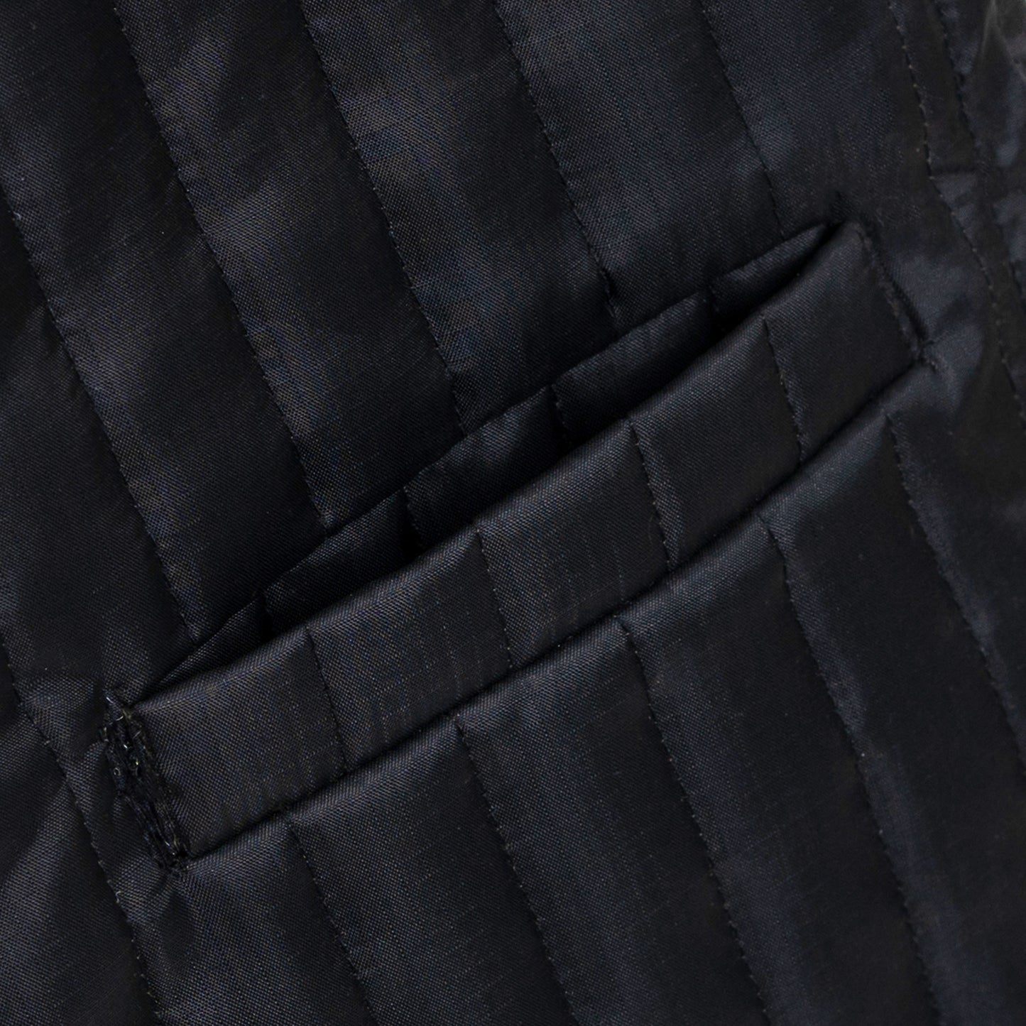 DORU VEST QUILTED OLIVE TNOI