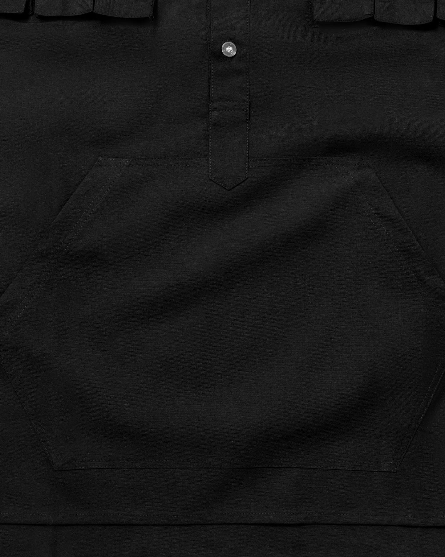 KANGAROO SHIRT BLACK