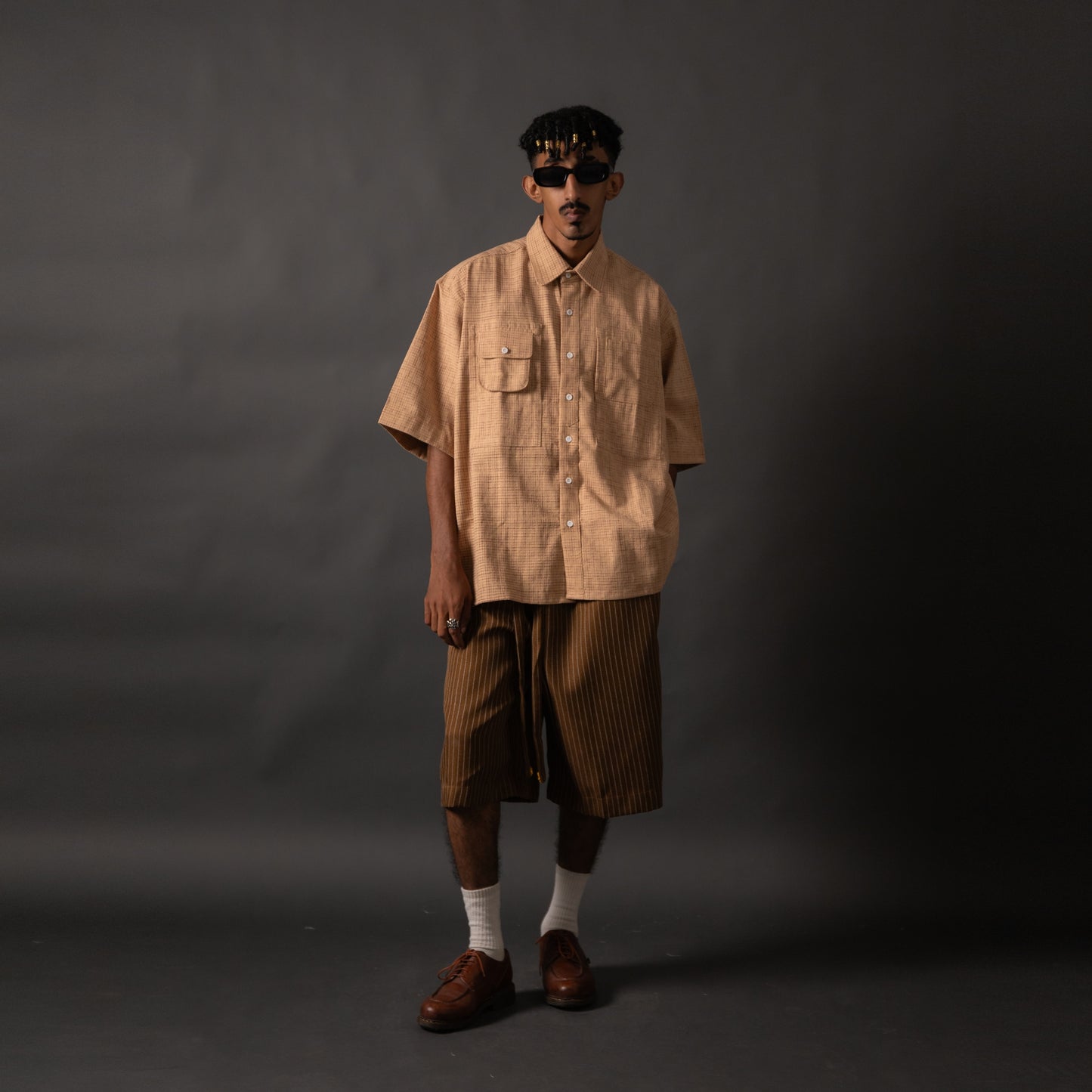 TORORU SHORTS SEMI WOOL STRIPES BROWN TNOI