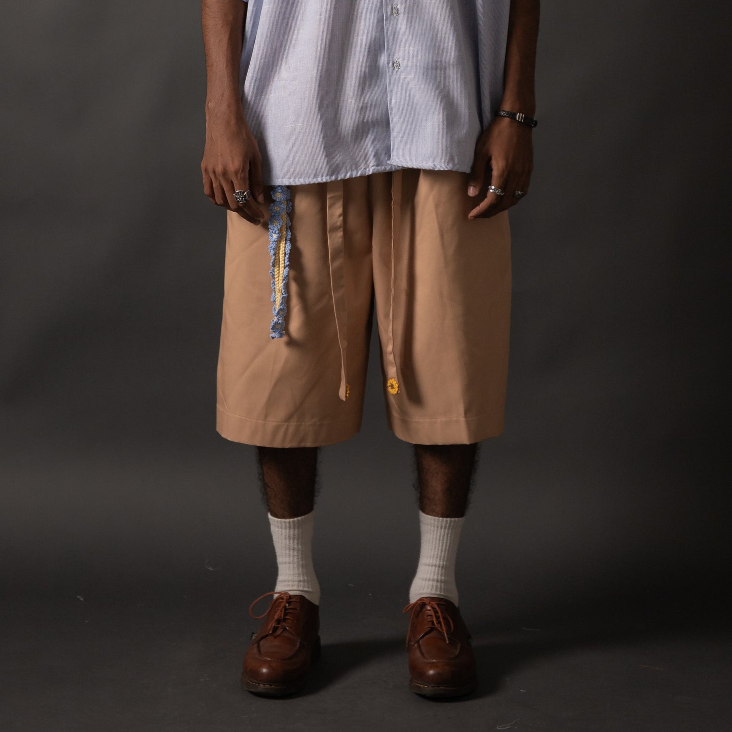 TORORU SHORTS BROWN TNOI 