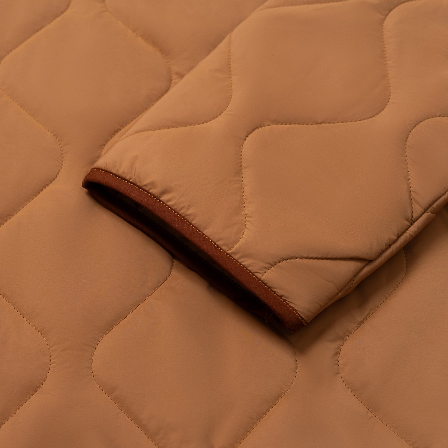 LIGHT BROWN QUILT PULLOVER