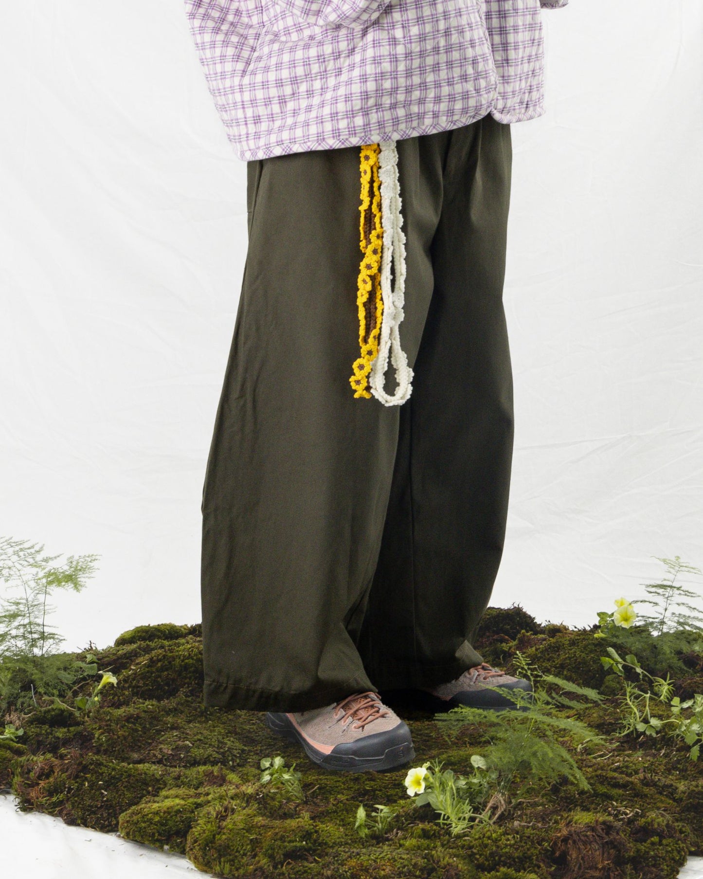 DAITA BARREL PANTS CANVAS OLIVE