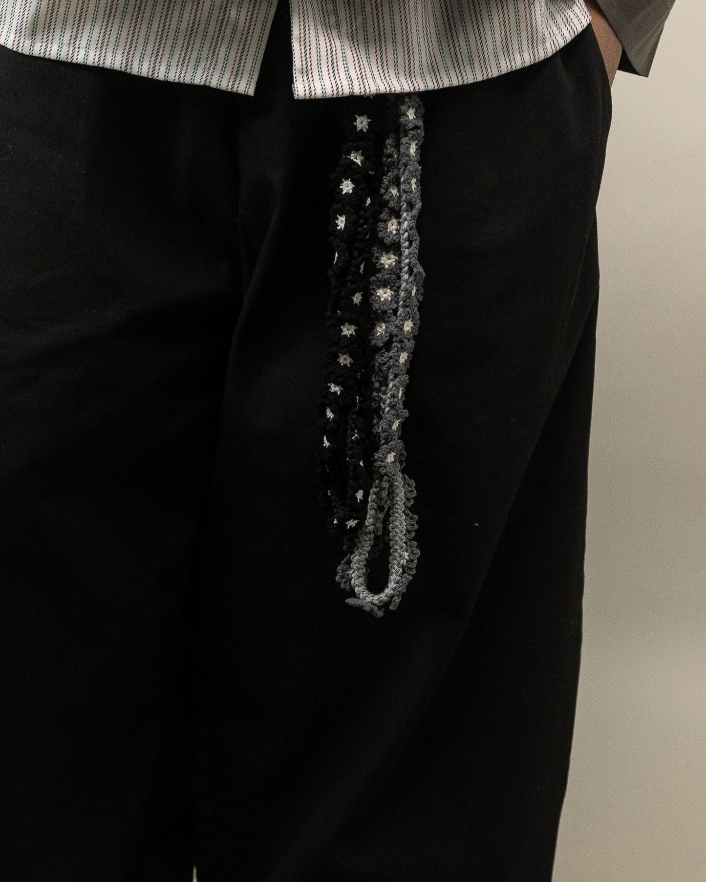 HIMAWARI KEYCHAIN GRAY WHITE