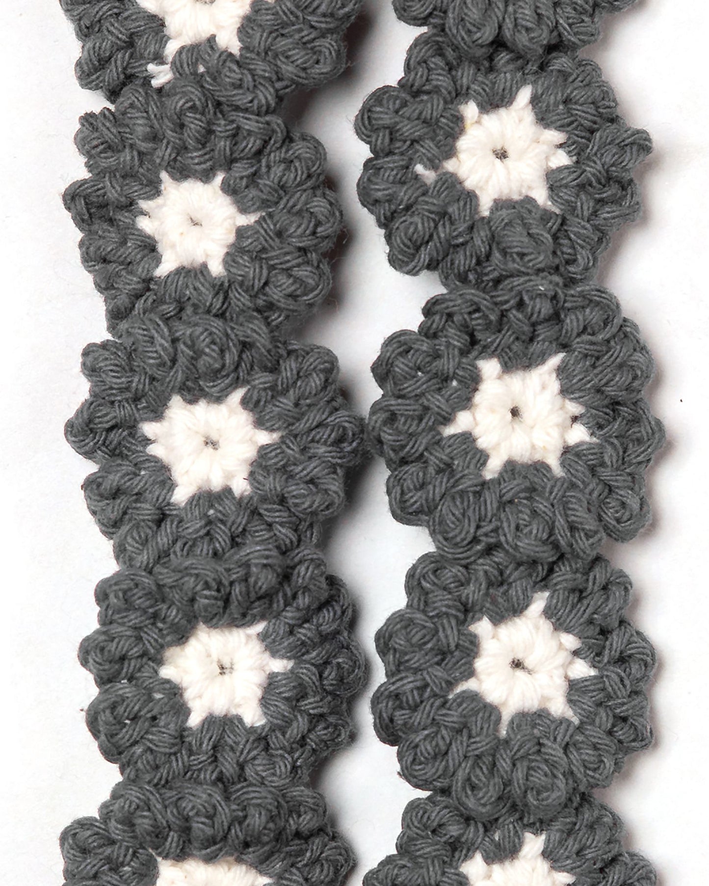 HIMAWARI KEYCHAIN GRAY WHITE