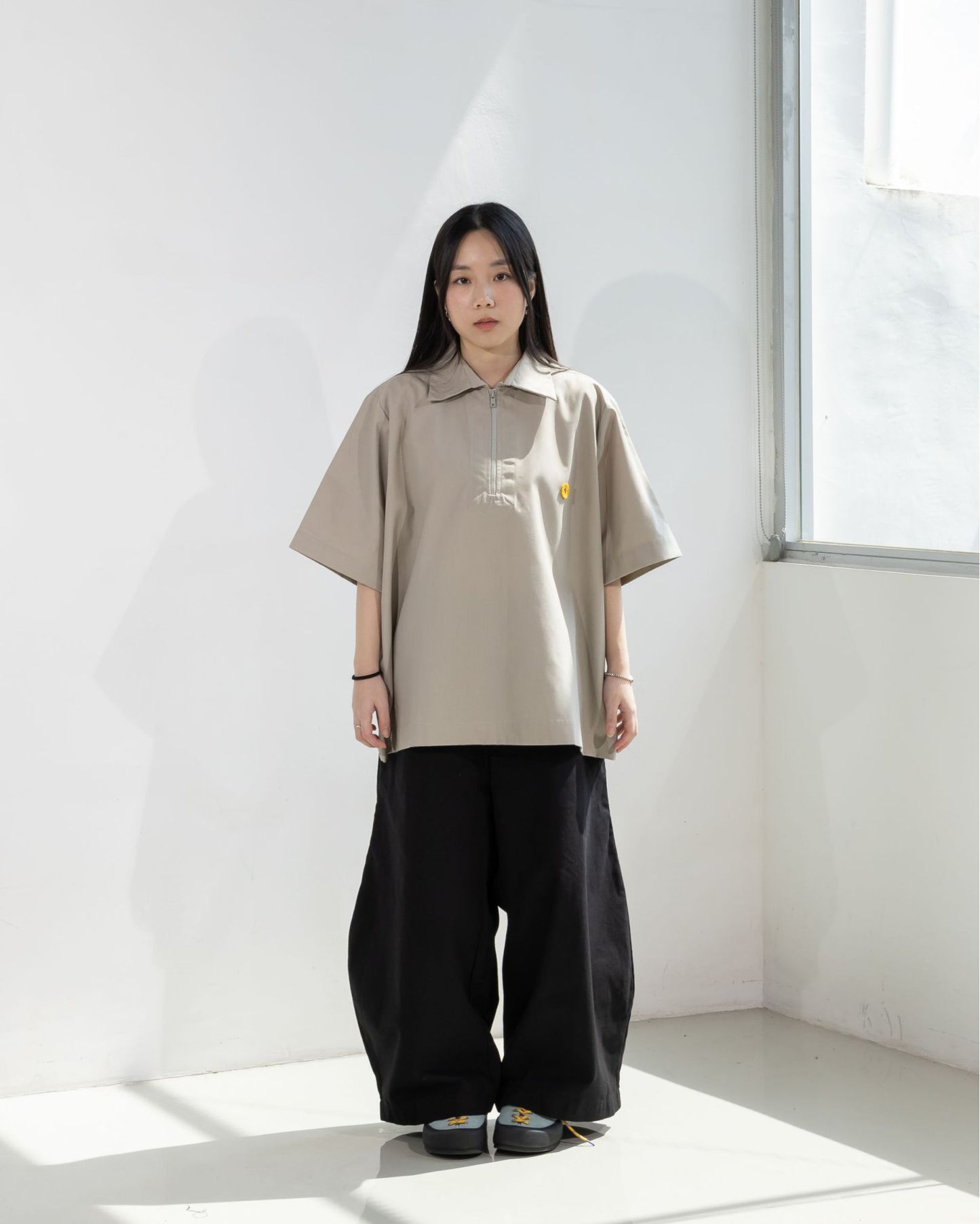 LEJA QUARTER ZIP SHIRT CANVAS LIGHT GRAY