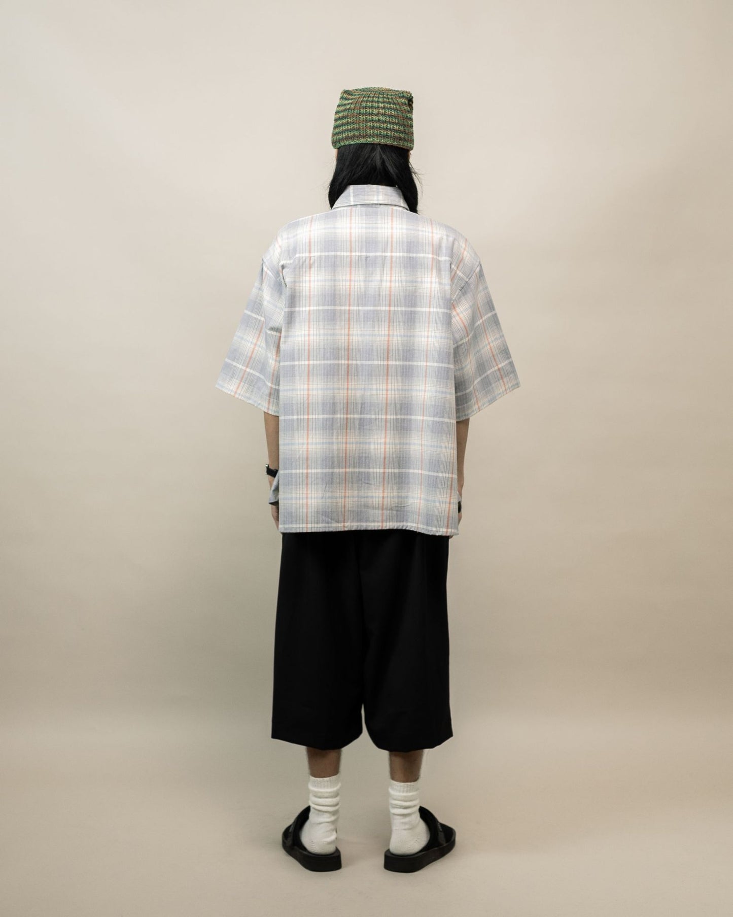TORORU SHORTS SEMI WOOL BLACK