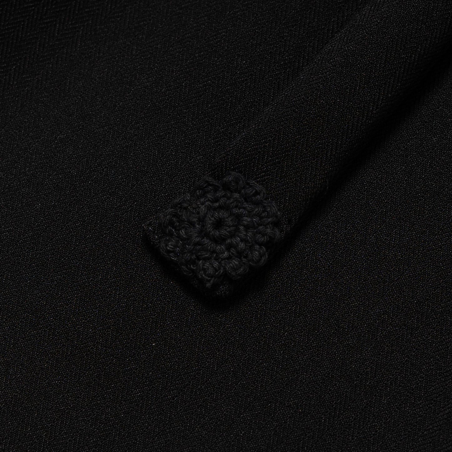 TORORU SHORTS SEMI WOOL BLACK