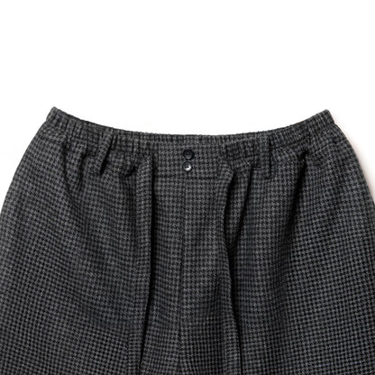 TORORU SHORTS SEMI WOOL PATTERN GRAY